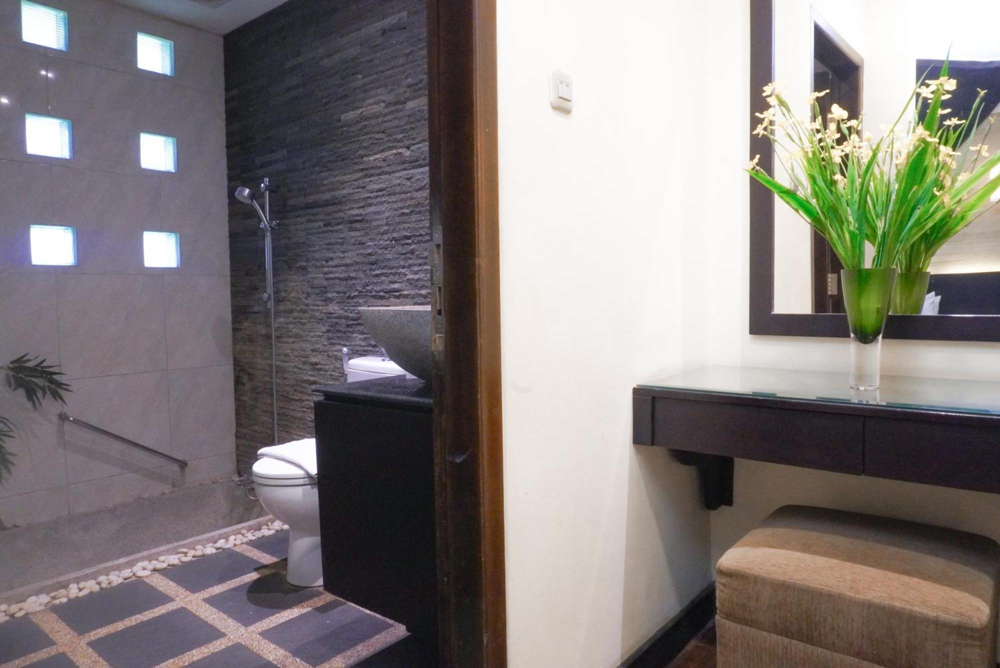 Puteri Gunung Hotel Лембанг Екстериор снимка